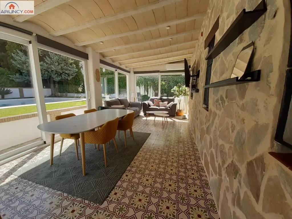 Piso de 418 m² en Dos Hermanas