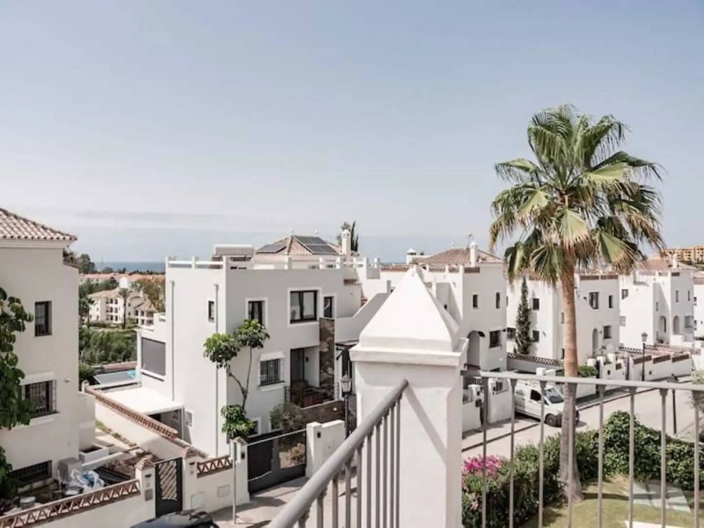 Casa de 180 m² en Estepona