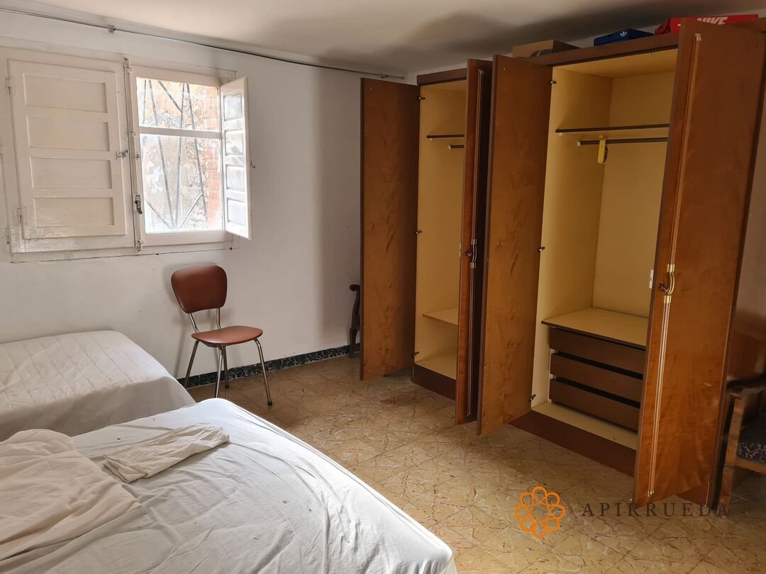 Casa de 245 m² en Escatrón