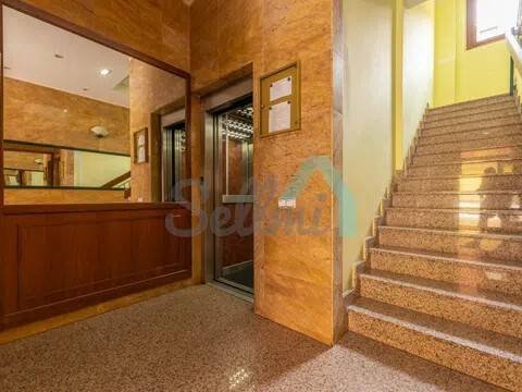 Piso de 80 m² en Oviedo