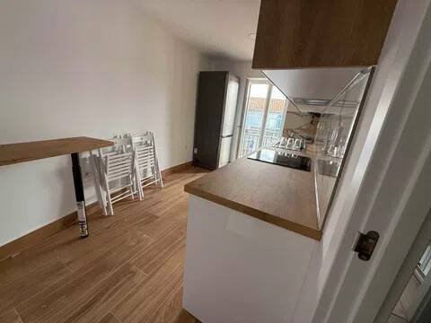 Habitación 100 m², Ávila