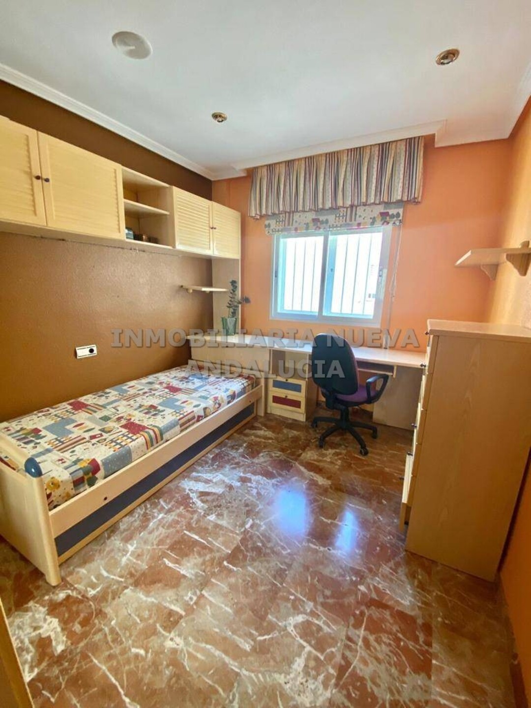 Piso de 105 m² en Almería