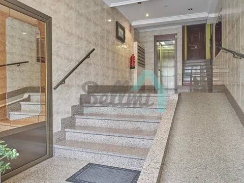 Piso de 80 m² en Oviedo