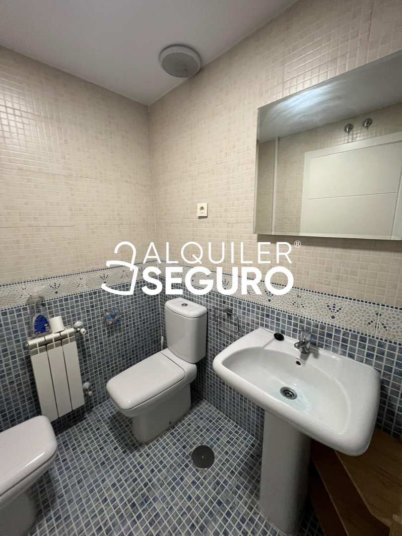 Casa de 230 m² a Valdeolmos-Alalpardo