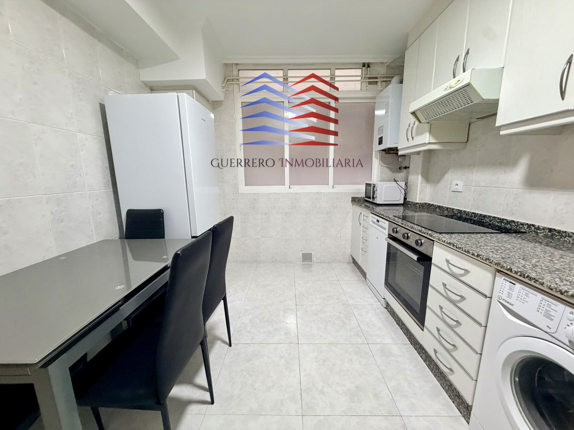 Piso de 90 m² en Ourense
