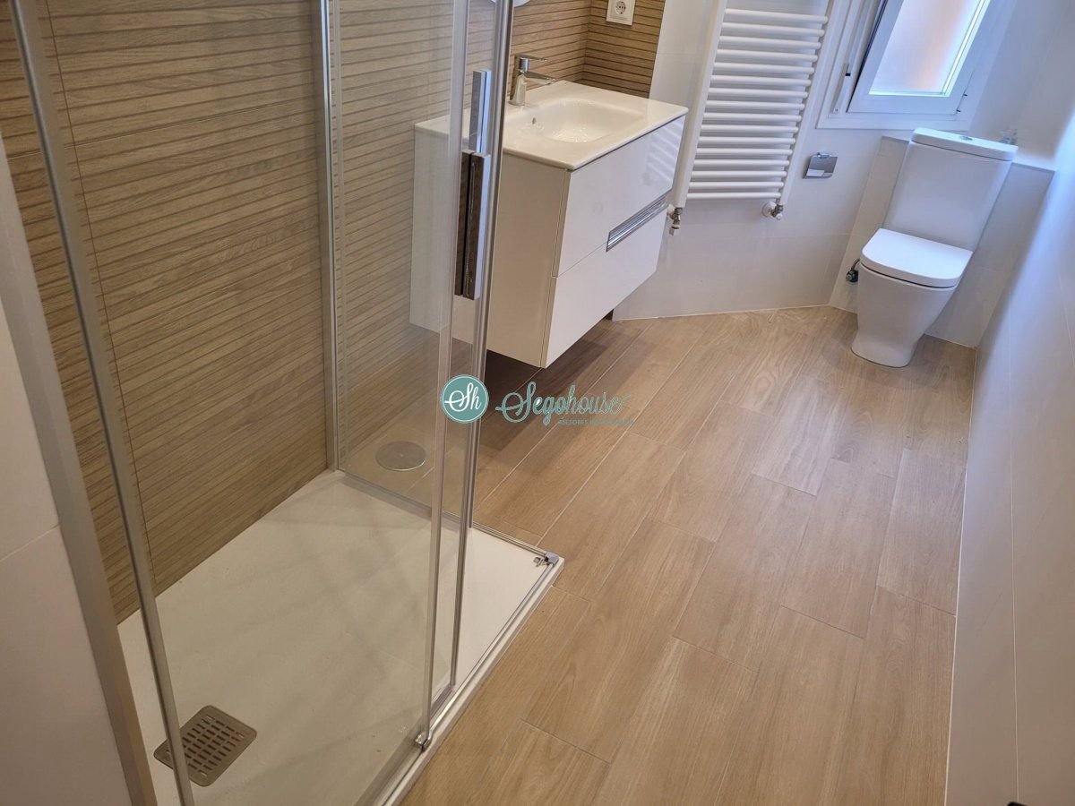 Piso de 100 m² en Segovia
