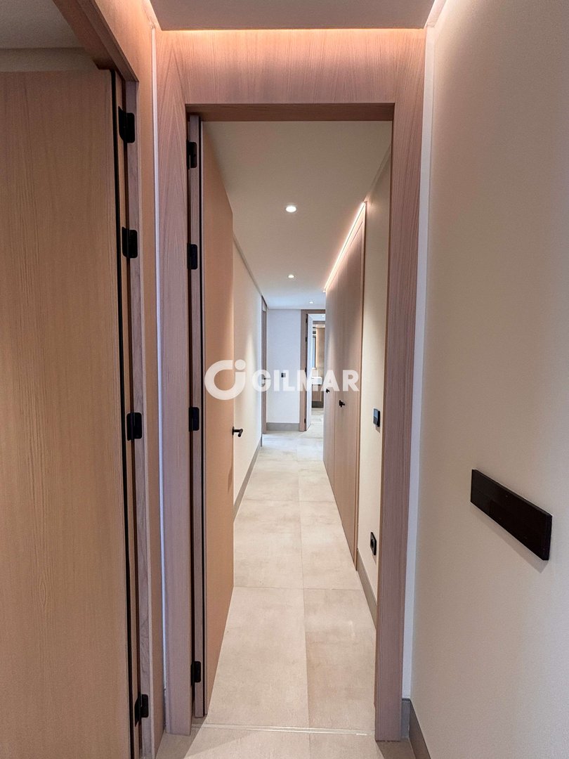 Wohnung 309 m² in Málaga