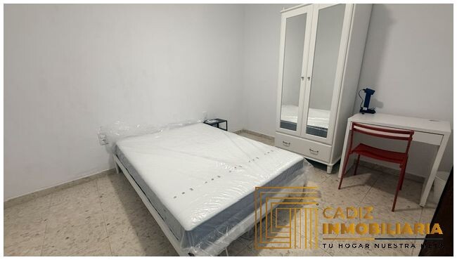 Pis de 90 m² a Cádiz