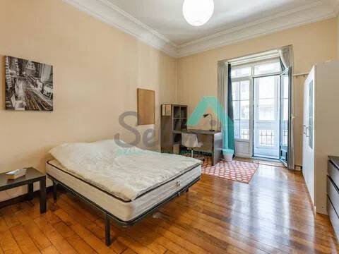 Piso de 146 m² en Oviedo