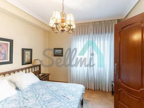 Piso de 55 m² en Gijón