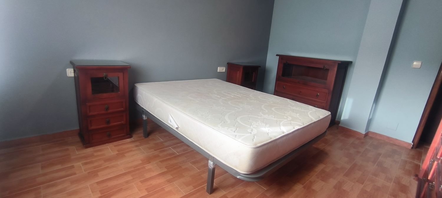 Piso de 75 m² en Almería
