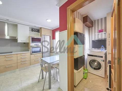 Wohnung 130 m² in Oviedo