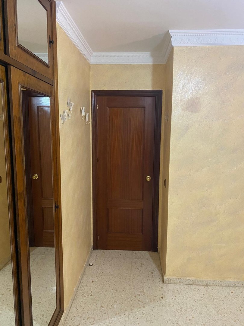 Wohnung 100 m² in Algeciras