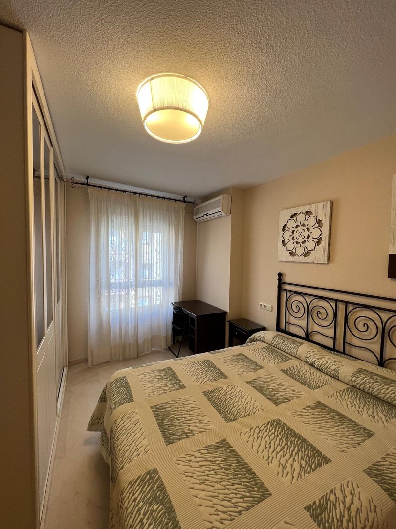 Habitación 118 m², Granada