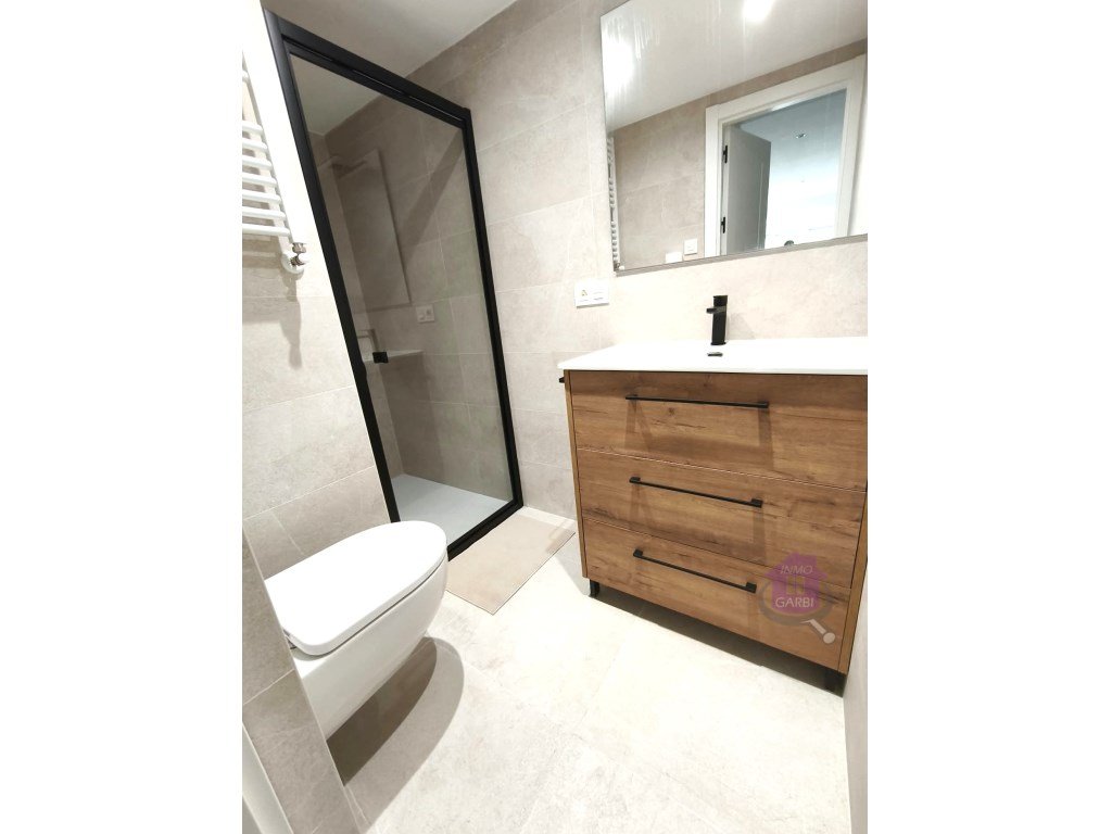 Pis de 85 m² a Sant Sebastià