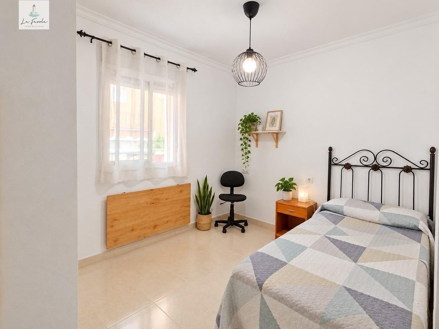 Zimmer 120 m², Málaga