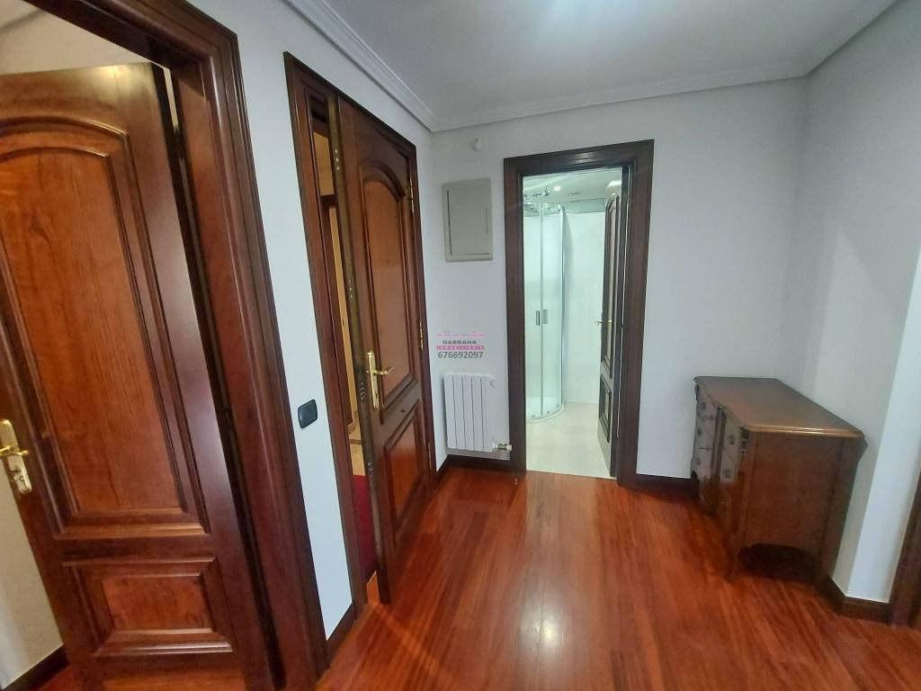 Piso de 86 m² en Vigo