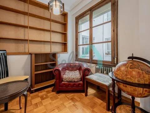 Piso de 153 m² en Oviedo