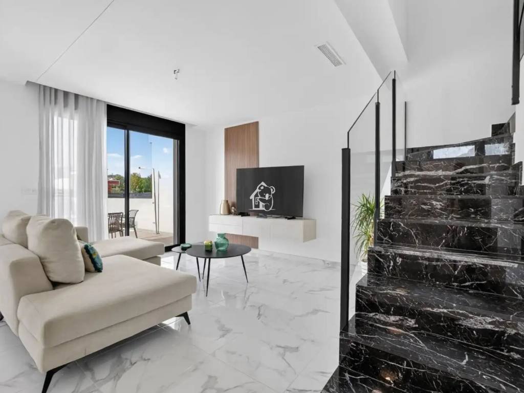 Casa de 130 m² en Rojales
