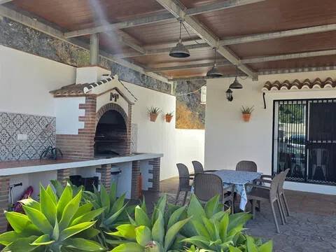 Casa de 157 m² en Canillas de Albaida