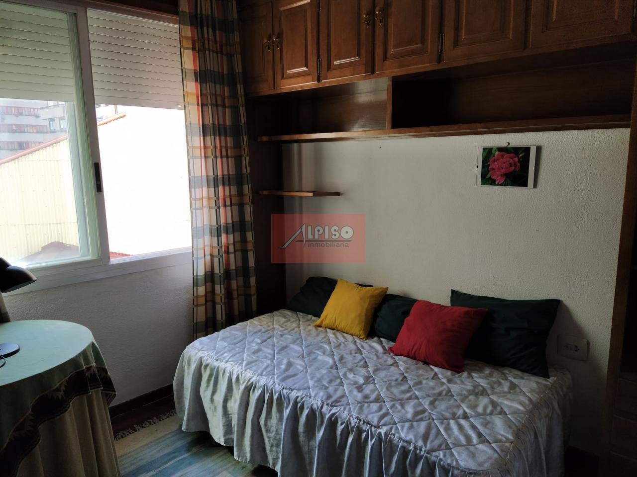 Piso de 75 m² en Ourense