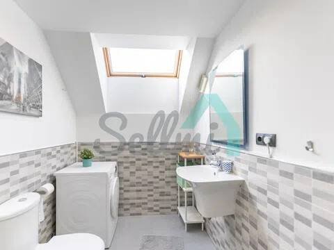 Habitación 89 m², Oviedo
