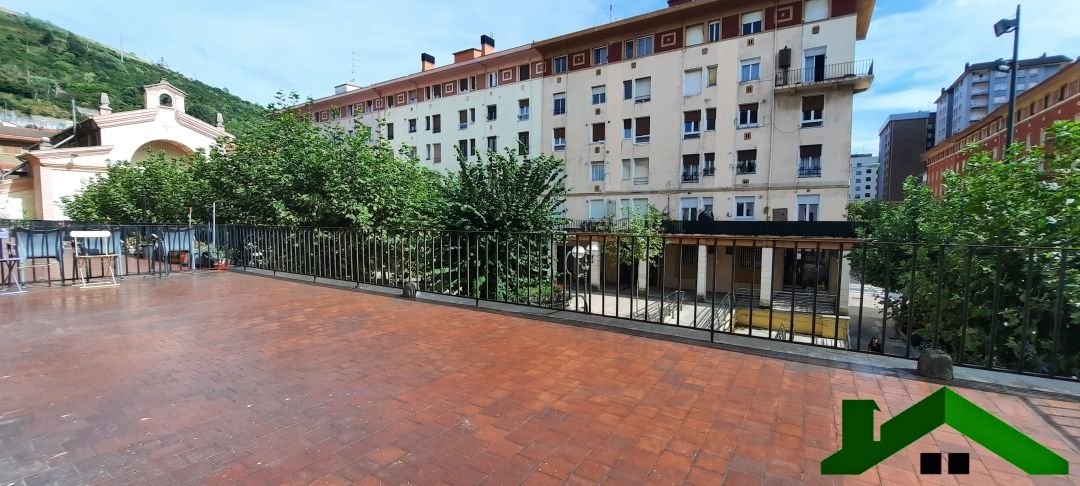 Piso de 105 m² en Bilbao