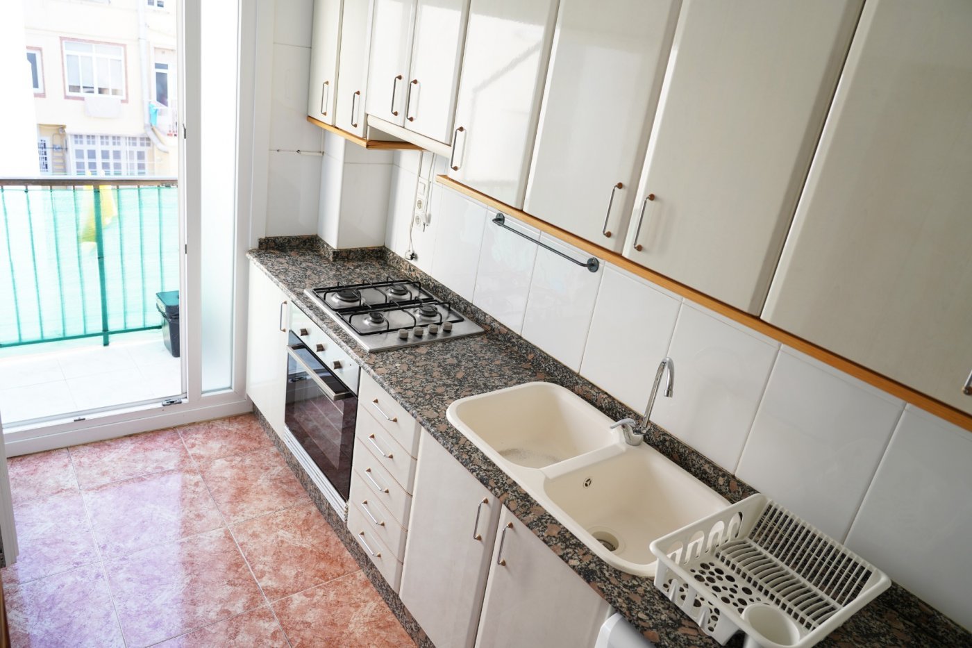 Zimmer 89 m², Valencia