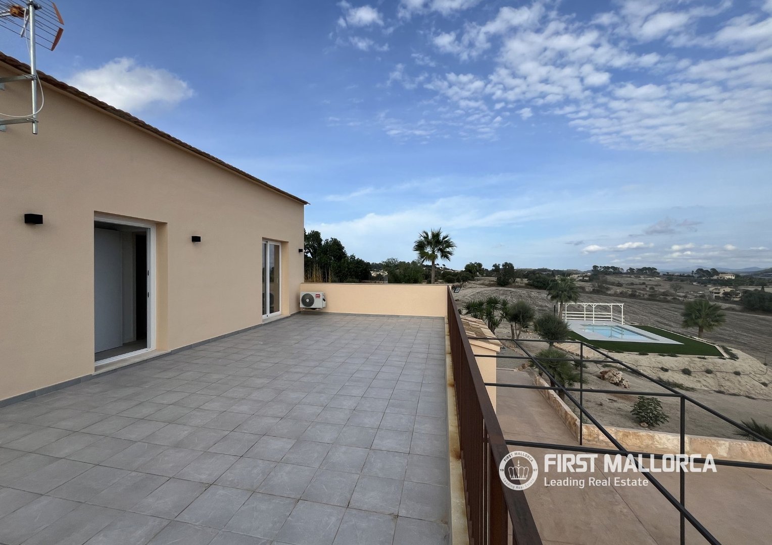 Pis de 280 m² a Lloret de Vistalegre