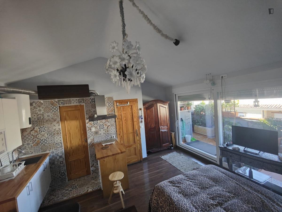 Habitación 35 m², Churriana de la Vega