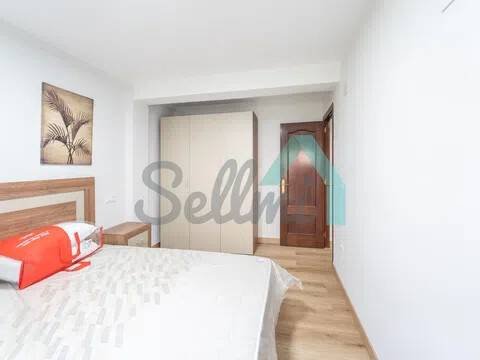 Piso de 101 m² en Oviedo