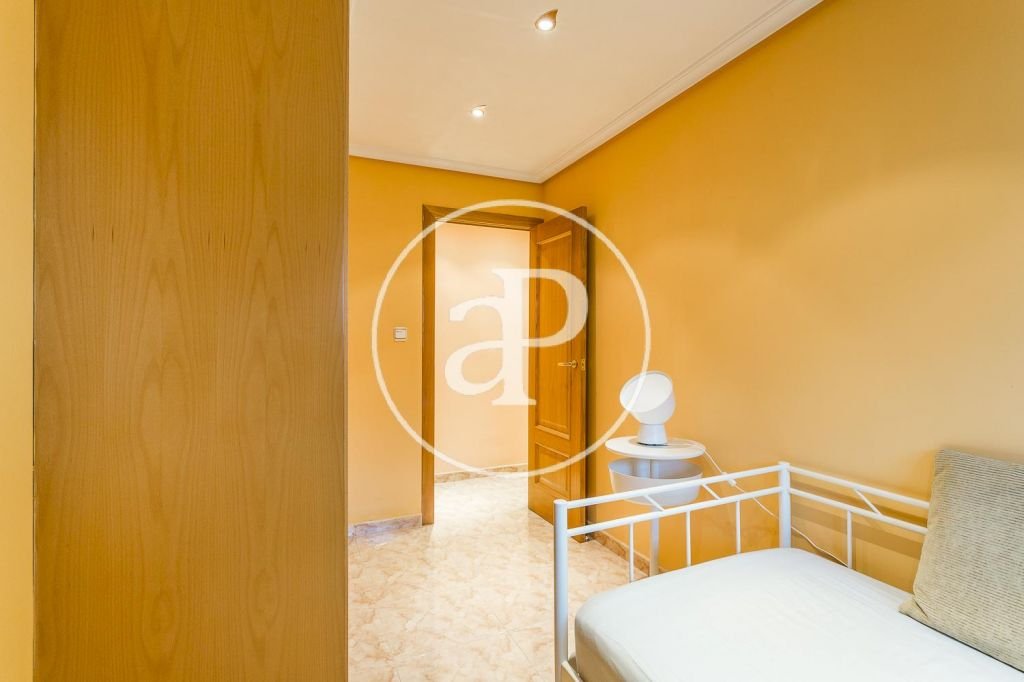 Wohnung 110 m² in Valencia