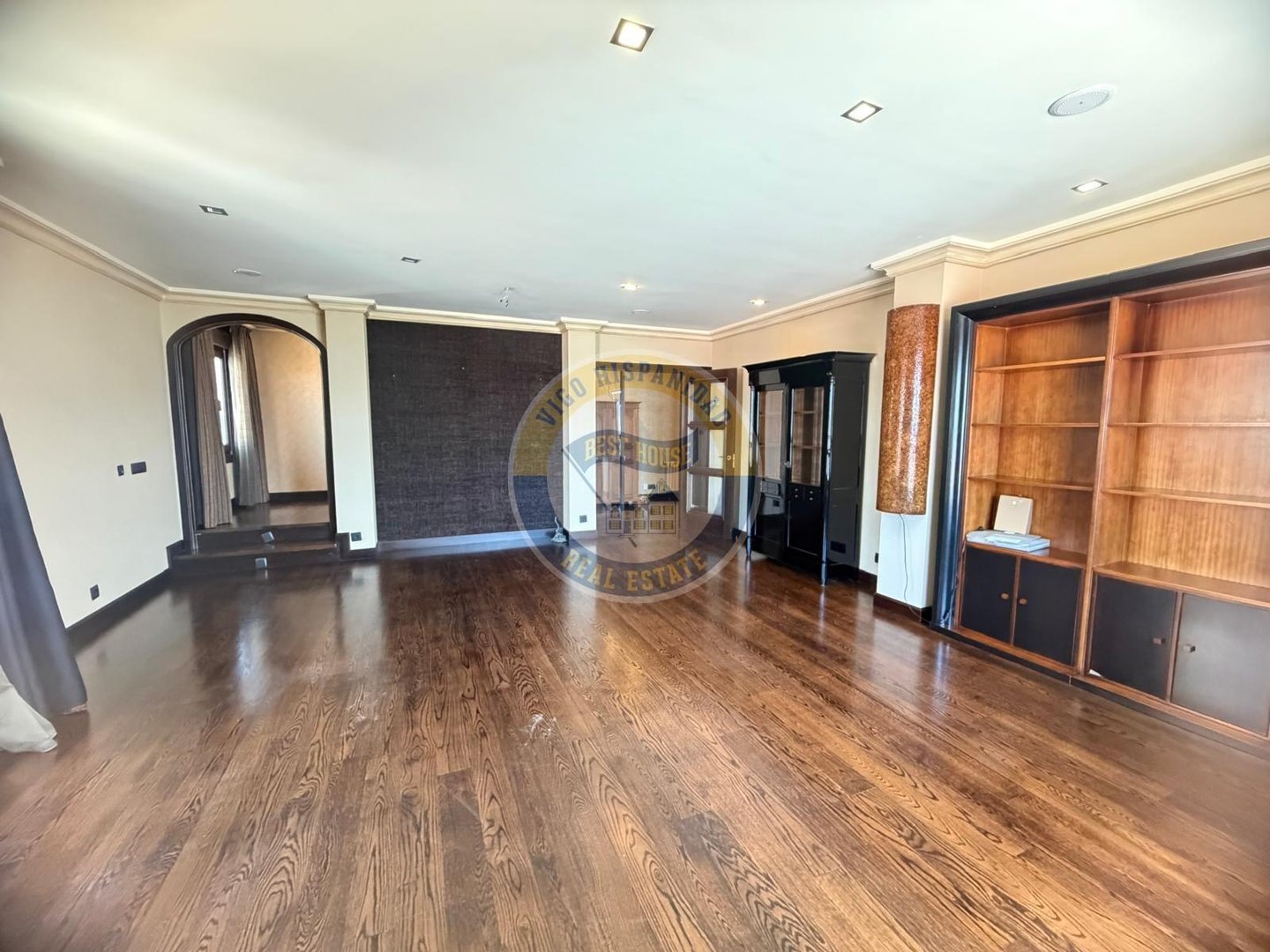 Piso de 250 m² en Vigo