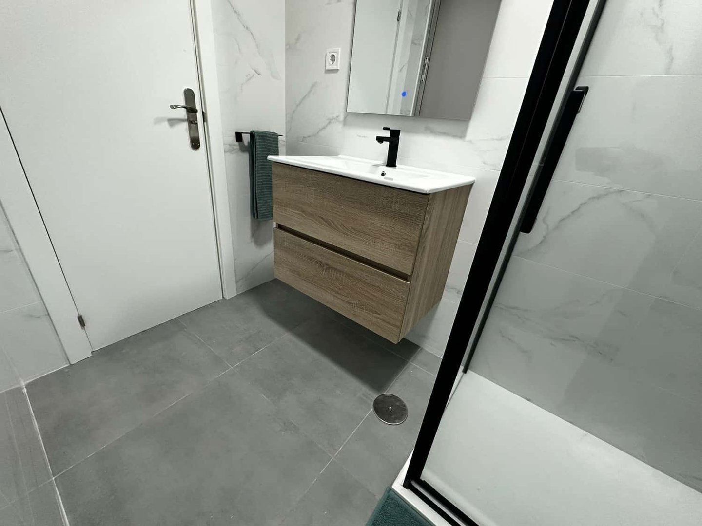 Room for rent, Madrid