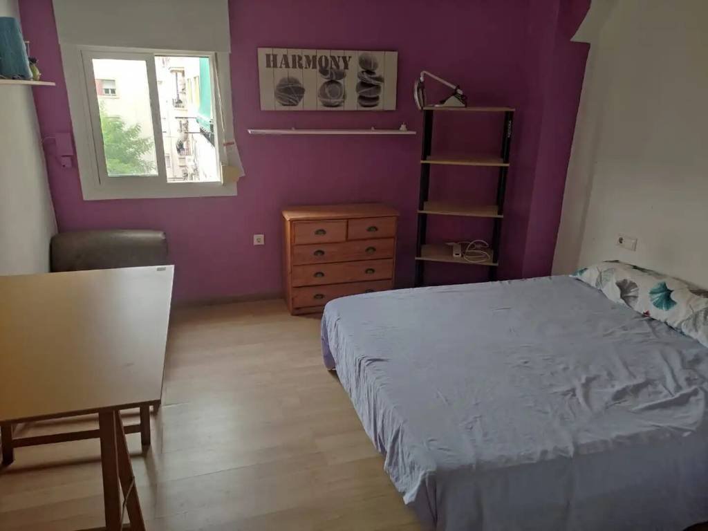 Pis de 90 m² a València