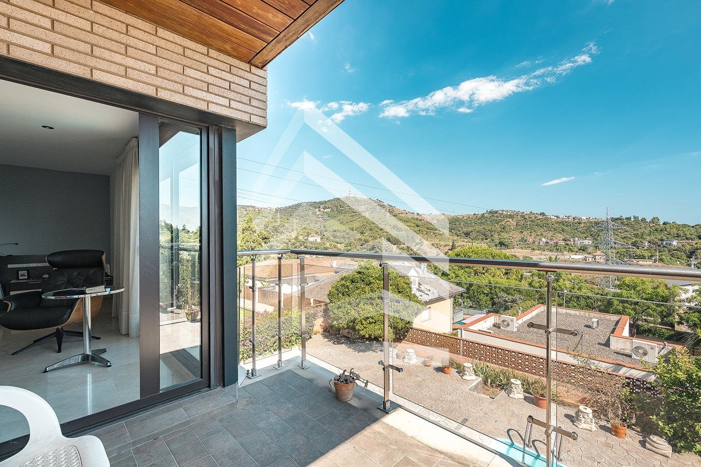 Haus 228 m² in Sant Just Desvern