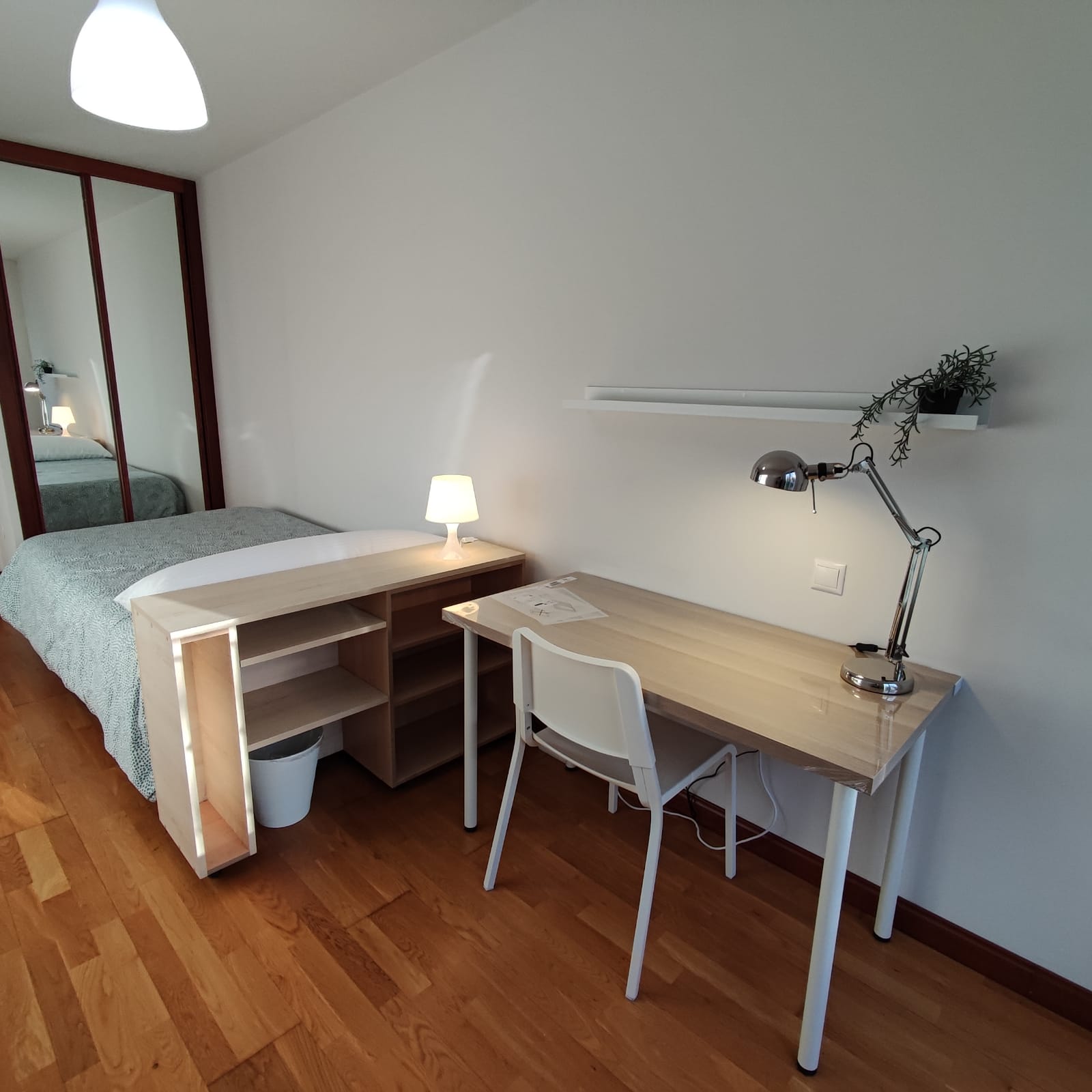 Room for rent, La Cistérniga
