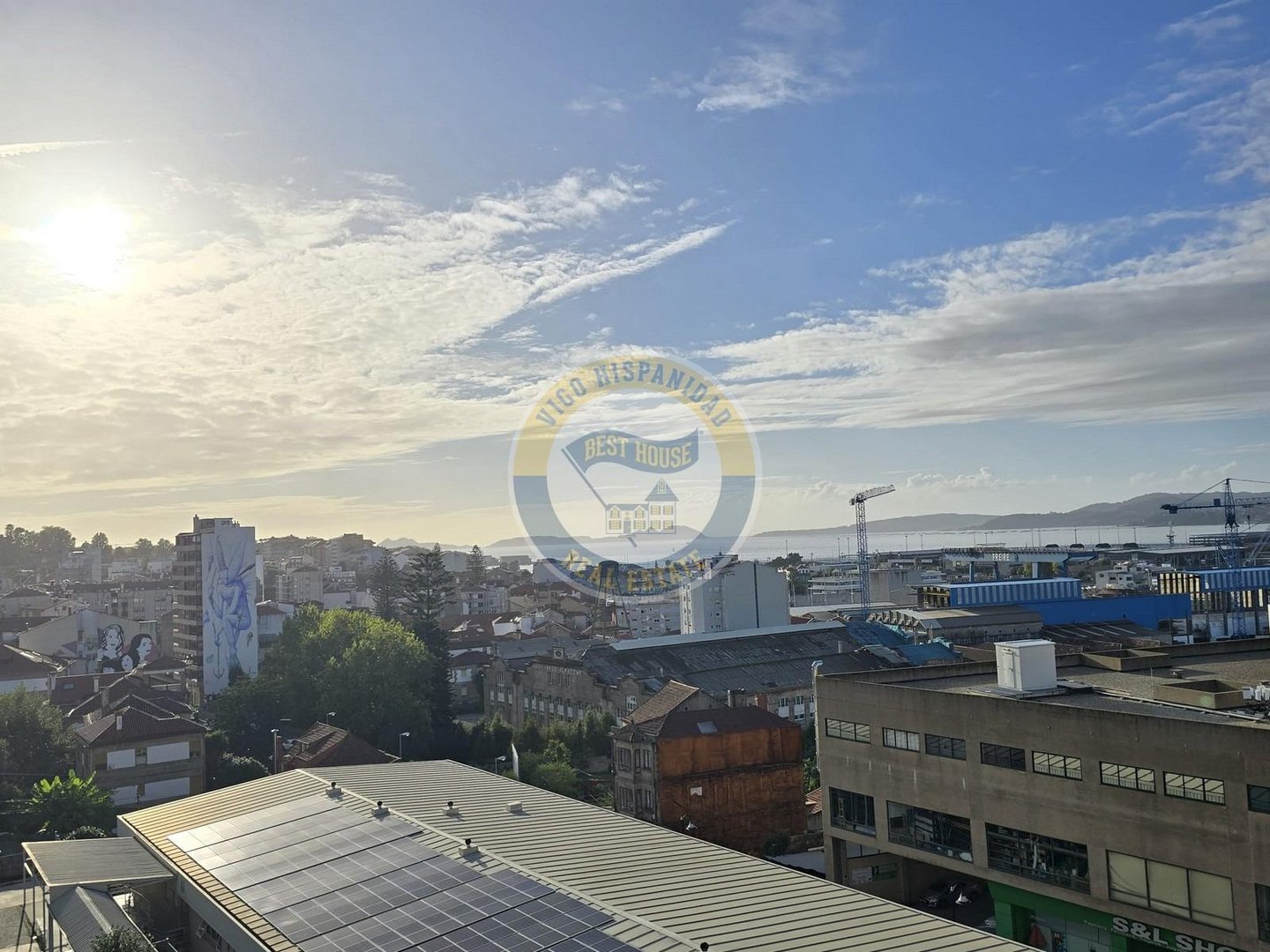 Flat 100 m² in Vigo