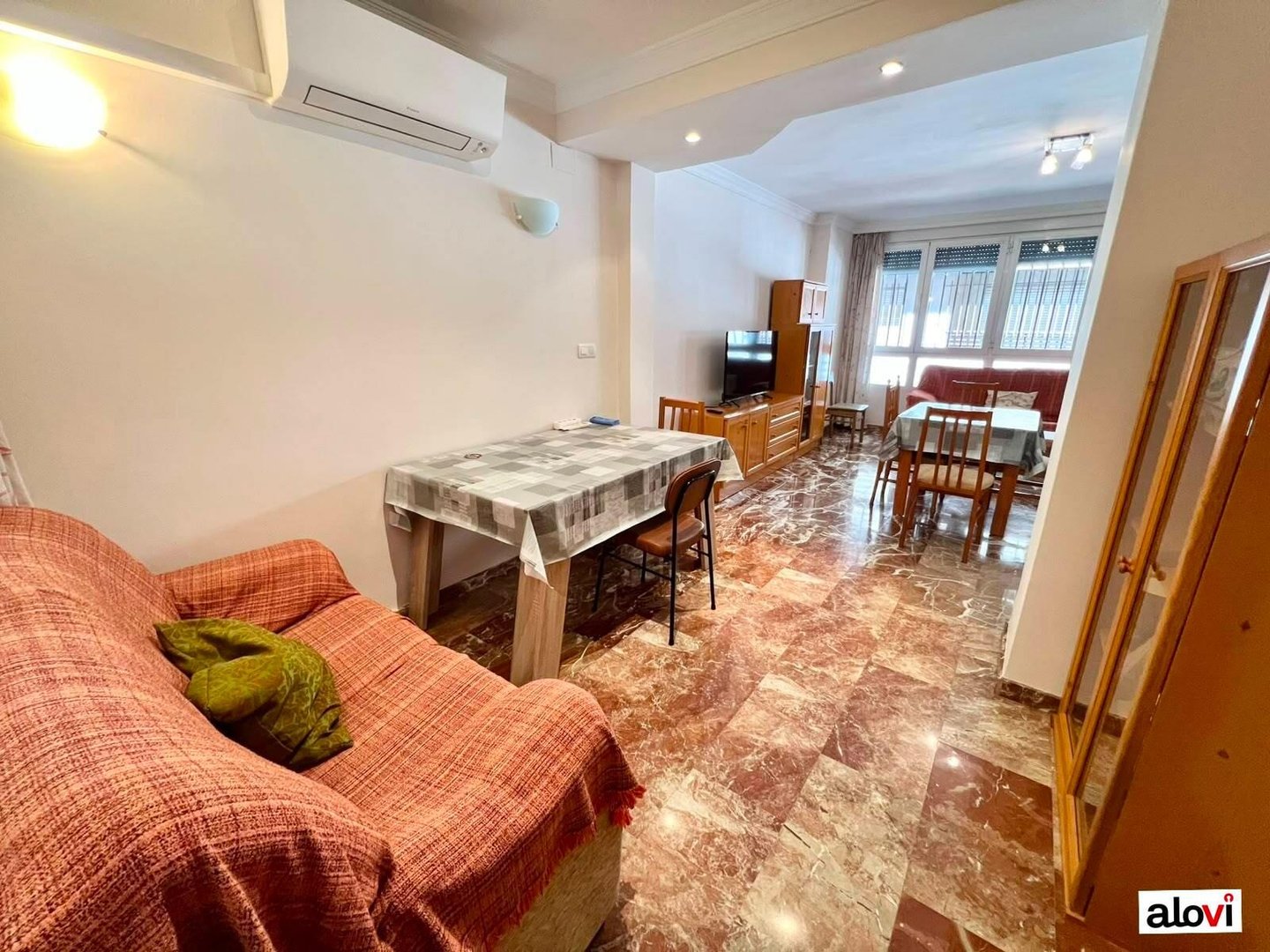 Piso de 105 m² en Granada
