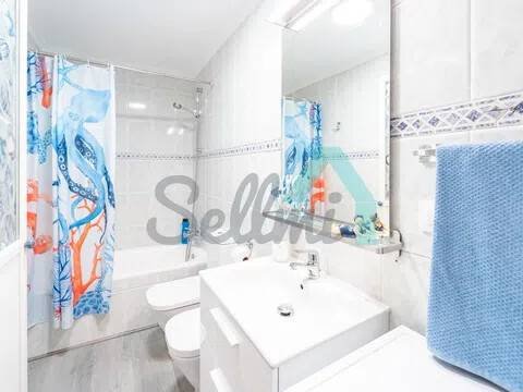 Piso de 81 m² en Oviedo