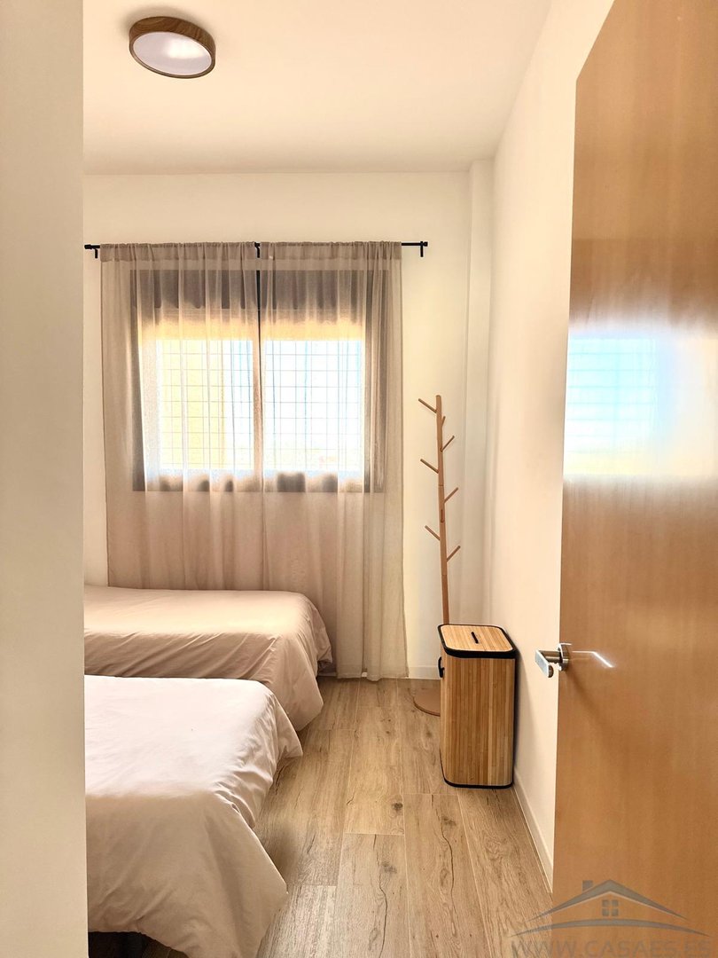 Flat 80 m² in Roquetas de Mar