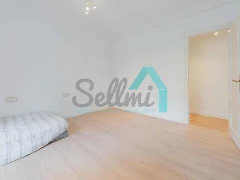 Piso de 166 m² en Oviedo