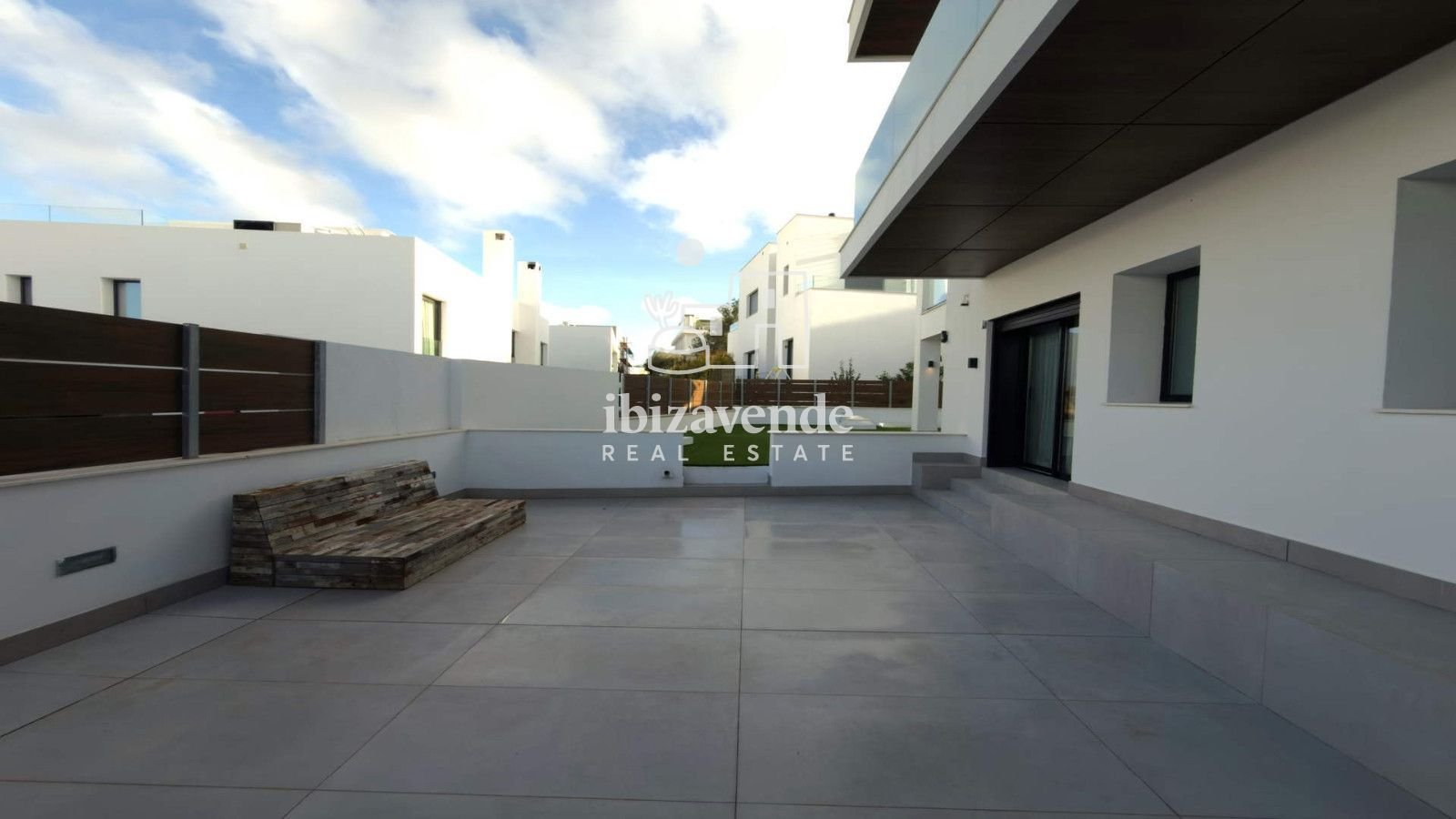 Дом 595 м² в Santa Eulària des Riu