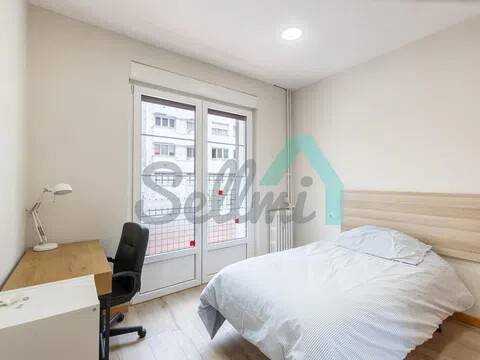 Piso de 130 m² en Oviedo