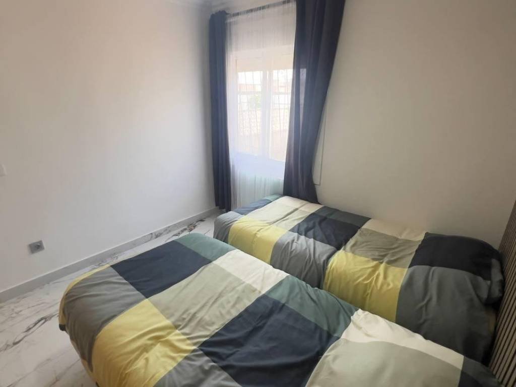 Casa de 80 m² a Oriola