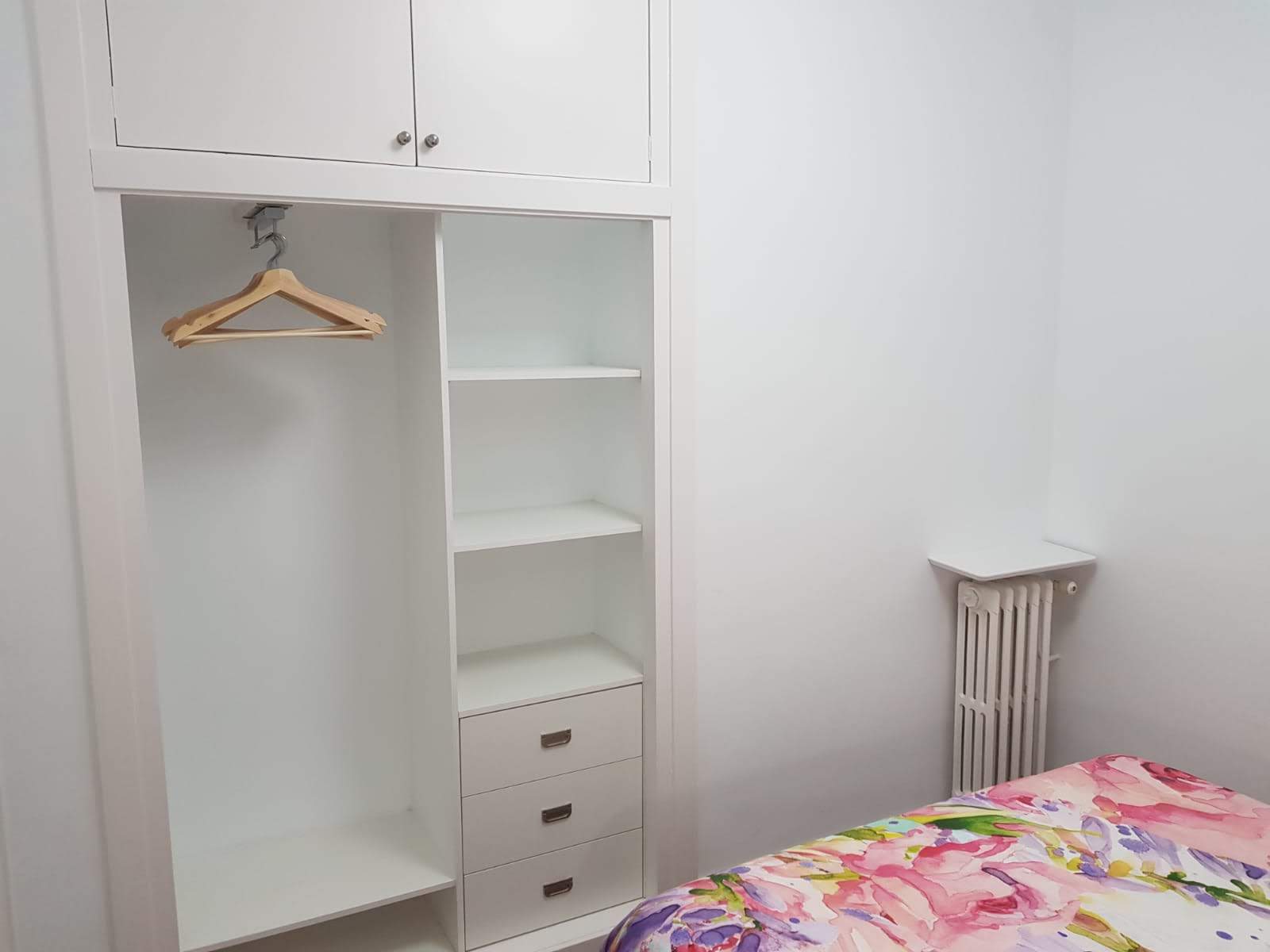 Habitació de lloguer, Girona