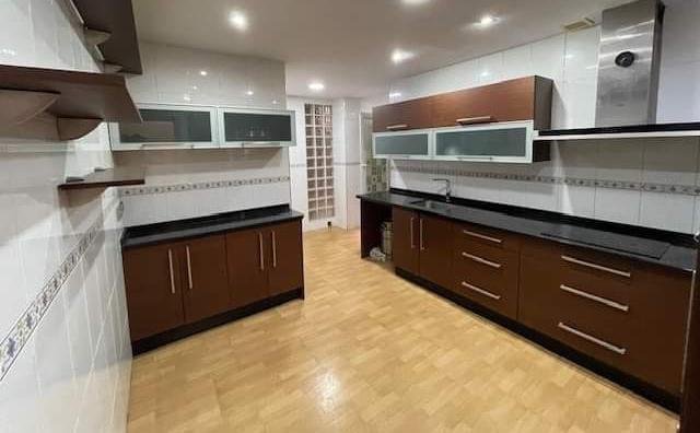 Piso de 129 m² en Melilla