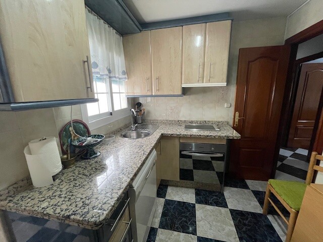 Piso de 95 m² en Granada