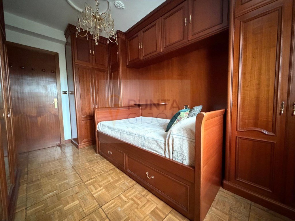 Piso de 120 m² en Gijón