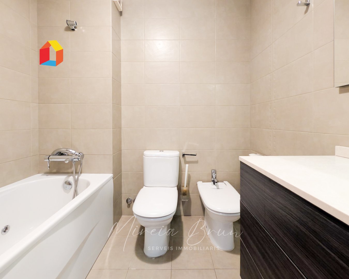 Casa de 194 m² en Tona